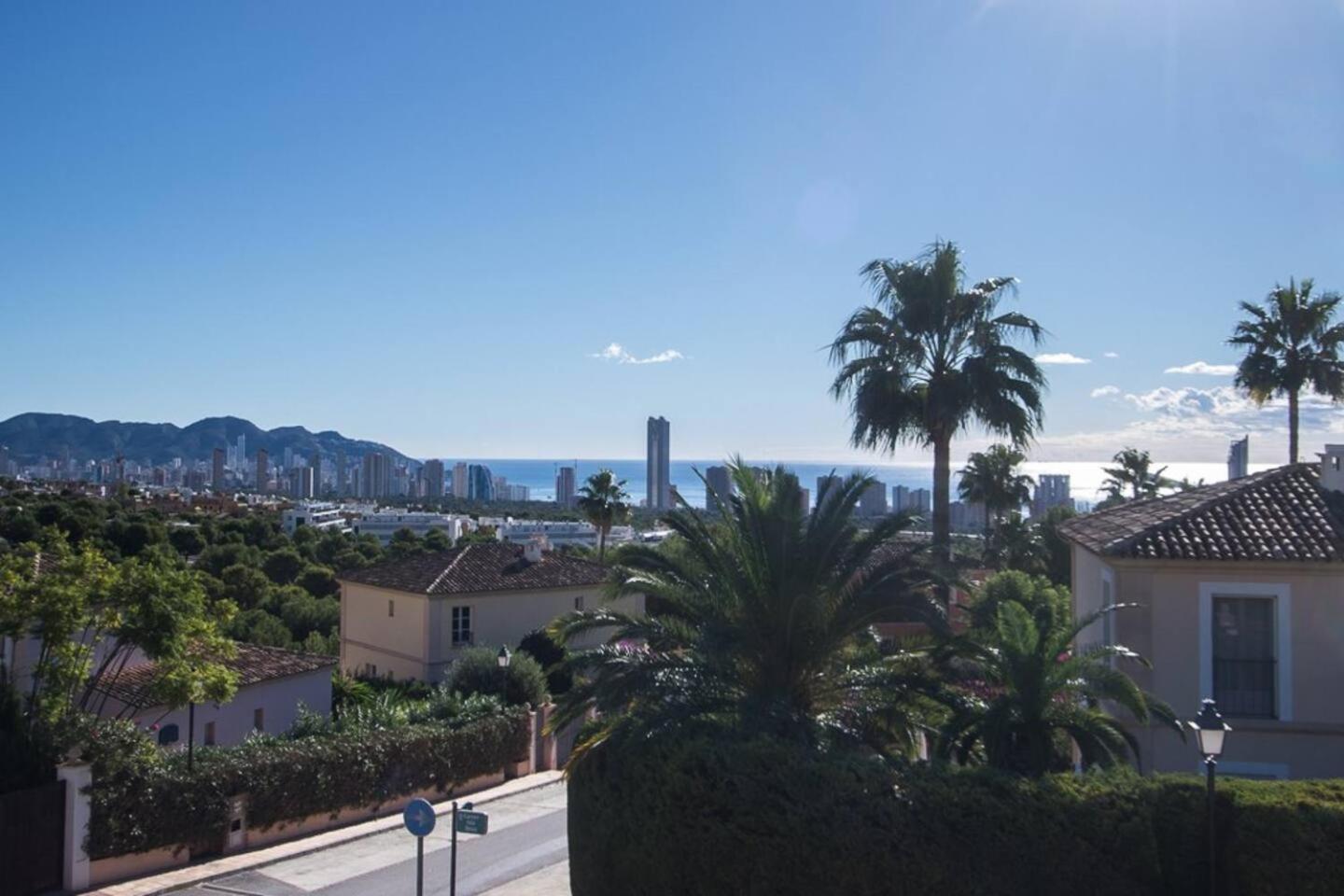 Asia Gardens Villa With Private Pool In Benidorm Cala de Finestrat Eksteriør bilde
