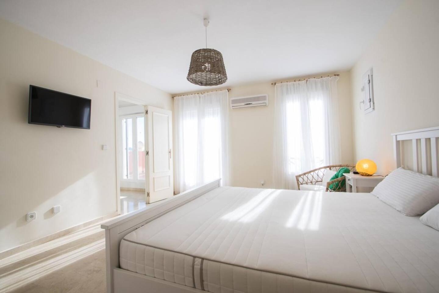 Asia Gardens Villa With Private Pool In Benidorm Cala de Finestrat Eksteriør bilde