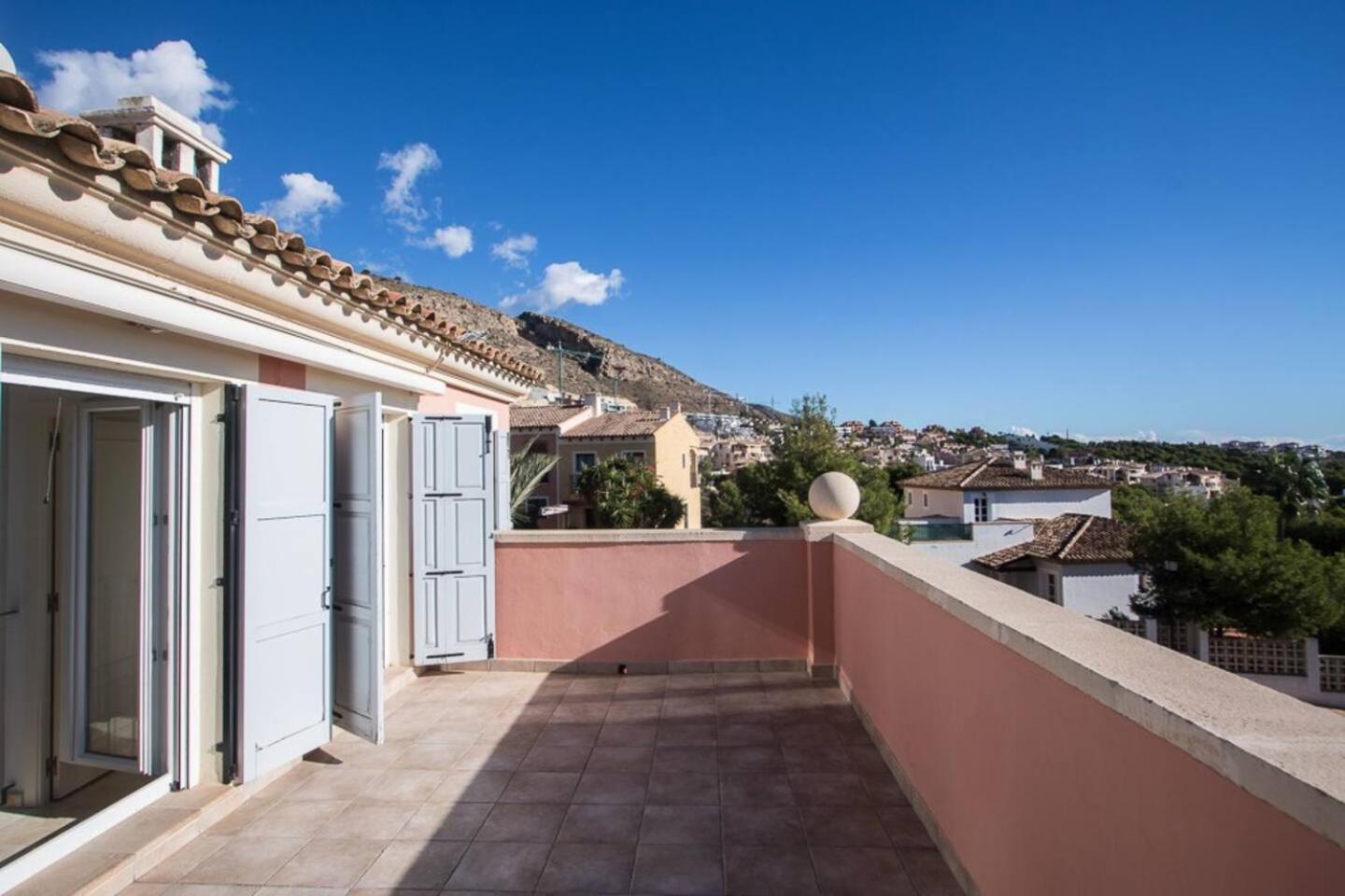 Asia Gardens Villa With Private Pool In Benidorm Cala de Finestrat Eksteriør bilde