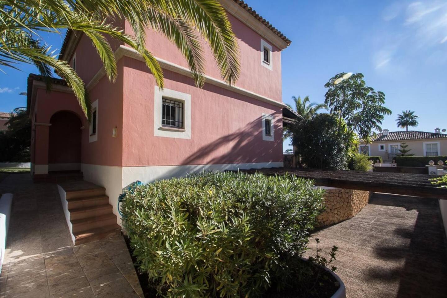 Asia Gardens Villa With Private Pool In Benidorm Cala de Finestrat Eksteriør bilde